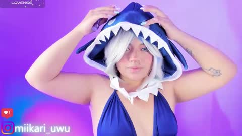 Snapshot of ahri_elderwood chatting on September 21, 5:39 am Ahri help me get to 100 online show from September 21, 5:39 am