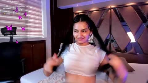 aidajoness online show from March 10, 12:09 pm