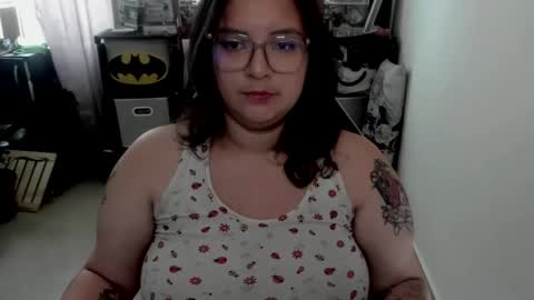 Catalina online show from February 9, 2:52 pm