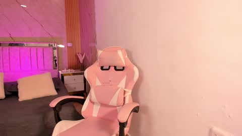 Ailee  online show from March 24, 2:39 am