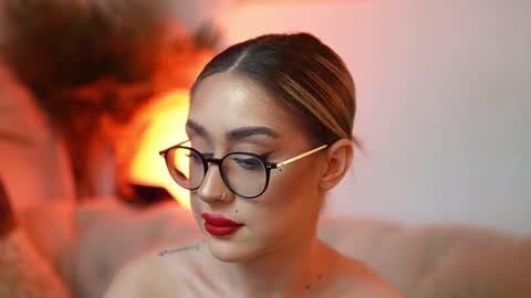  Aileen  online show from April 15, 8:42 pm