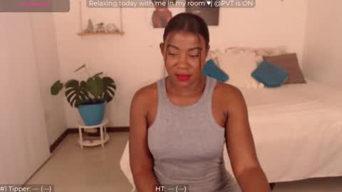 Snapshot of ailyn_ chatting on February 25, 2:58 am ailyn_ online show from February 25, 2:58 am