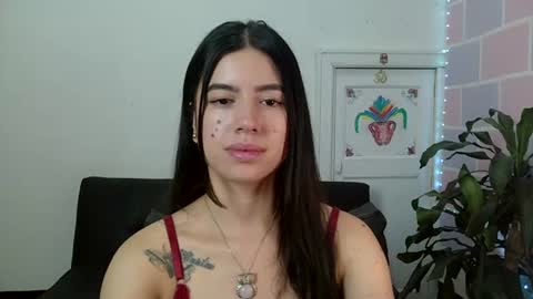 J  online show from July 3, 3:29 pm