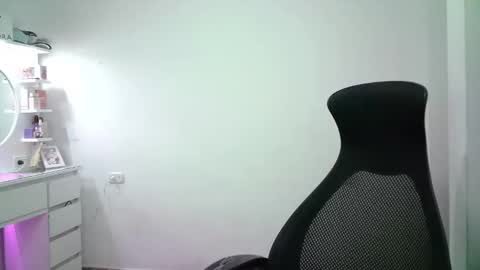 AINE online show from January 9, 1:21 am