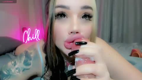 Aira online show from March 17, 3:05 pm