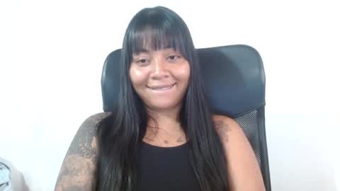 Snapshot of aisha_brownn chatting on January 20, 9:43 pm Aisha online show from January 20, 9:43 pm