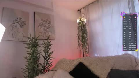 Snapshot of aisha_bx chatting on October 1, 2:55 pm Aisha online show from October 1, 2:55 pm