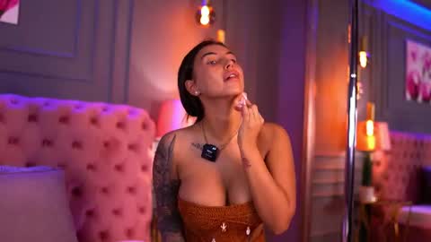 Maddy online show from June 28, 7:09 pm
