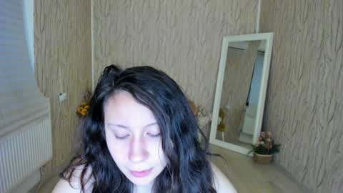 Snapshot of aisharouhi chatting on January 3, 5:28 am Aisha online show from January 3, 5:28 am