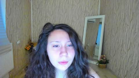 Snapshot of aisharouhi chatting on December 21, 5:36 am Aisha online show from December 21, 5:36 am