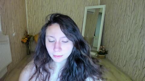 Snapshot of aisharouhi chatting on January 12, 5:24 am Aisha online show from January 12, 5:24 am