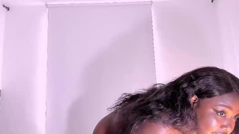 Snapshot of aishazaa chatting on February 15, 2:11 pm aishazaa online show from February 15, 2:11 pm