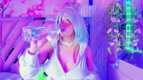 akane hikari  online show from September 30, 6:30 am