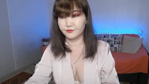 Shelly online show from March 22, 5:41 pm