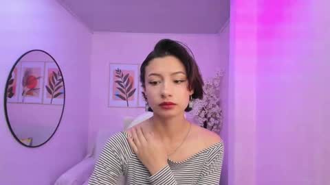 Snapshot of akaza_hakuji_ chatting on February 7, 12:39 pm Azaka online show from February 7, 12:39 pm