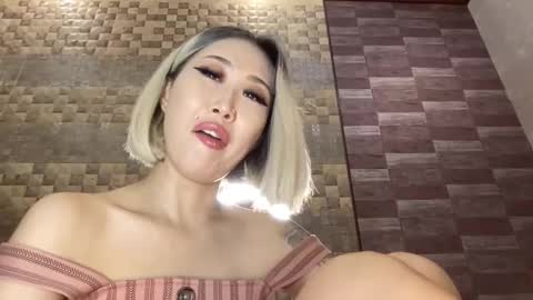 Snapshot of akemi_jp chatting on September 13, 7:22 pm Akemi online show from September 13, 7:22 pm