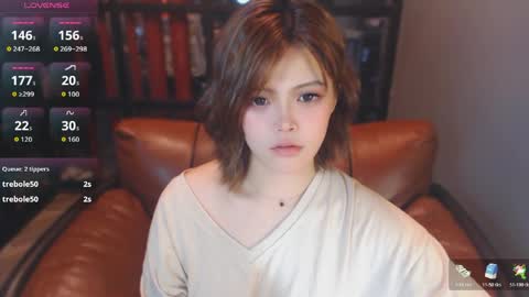 Aki  online show from May 31, 10:43 am