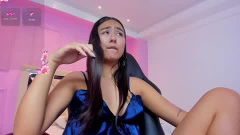  A L A H I A  online show from July 14, 11:42 pm