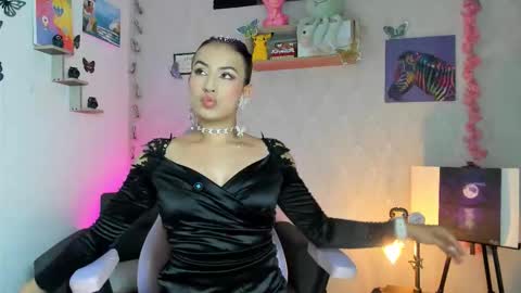 Alaia online show from September 25, 9:45 pm