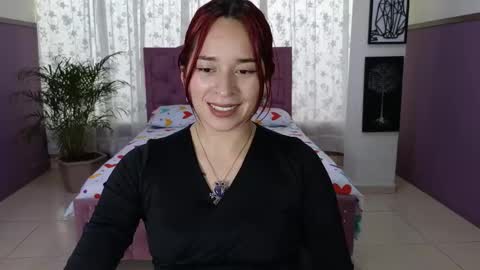 Alaia Skater online show from December 1, 8:55 pm