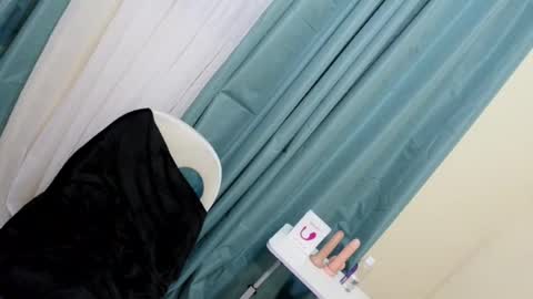 alaiza_malinao online show from July 4, 10:11 am