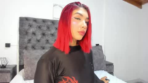 Alana online show from May 17, 12:04 pm
