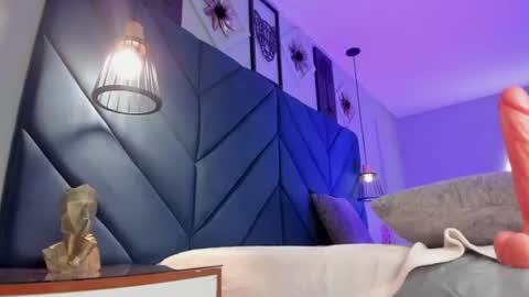 Alana online show from July 22, 4:02 am