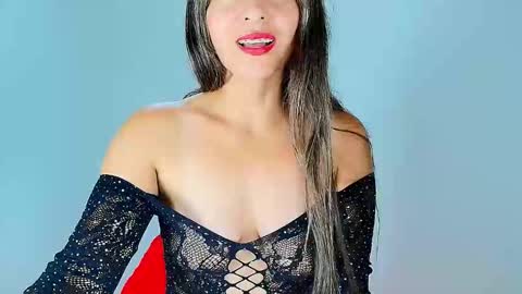 alana_pink95 online show from February 1, 12:04 pm