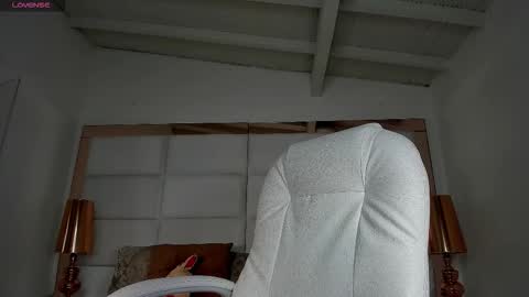 alanah_connors online show from November 29, 10:14 pm