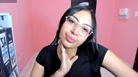 Snapshot of alanapetterson chatting on December 20, 1:22 pm alanapetterson online show from December 20, 1:22 pm
