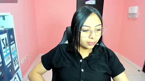 Snapshot of alanapetterson chatting on December 30, 1:14 pm alanapetterson online show from December 30, 1:14 pm