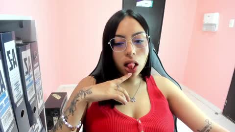 Snapshot of alanapetterson chatting on February 6, 2:48 pm alanapetterson online show from February 6, 2:48 pm