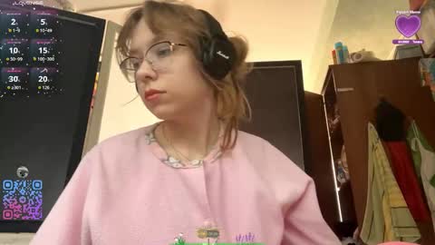 Stella online show from October 4, 10:43 am