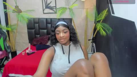 Alanna online show from July 9, 1:13 pm