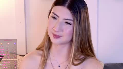 Alanna online show from June 17, 8:21 pm