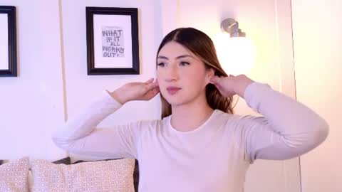 Alanna online show from July 14, 7:07 pm
