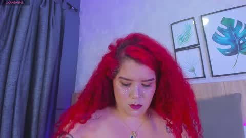 Snapshot of alanna_hank chatting on September 27, 4:30 am Alanna online show from September 27, 4:30 am