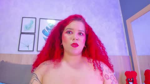 Snapshot of alanna_hank chatting on September 25, 1:59 am Alanna online show from September 25, 1:59 am