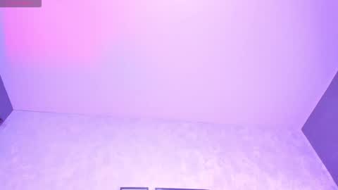 Alanna  online show from February 9, 5:21 am