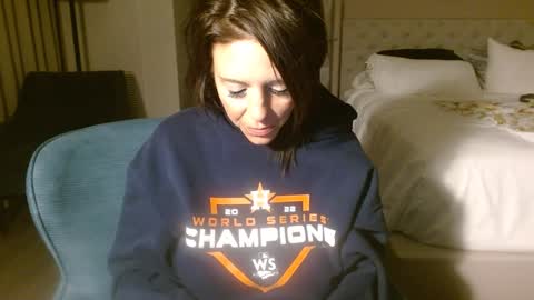 Snapshot of alannarack chatting on March 12, 12:42 am Alanna Rack online show from March 12, 12:42 am
