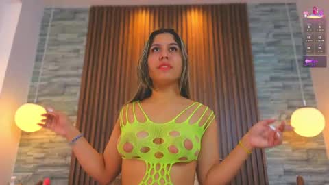 alannavidal online show from May 15, 3:43 am
