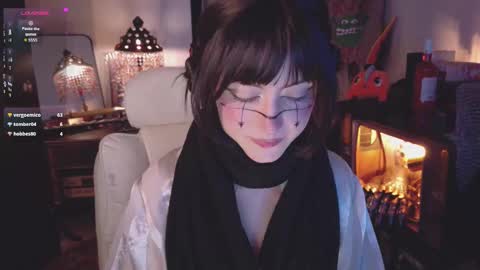 Snapshot of alaskagrace chatting on October 15, 4:04 am Alaska Grace       online show from October 15, 4:04 am