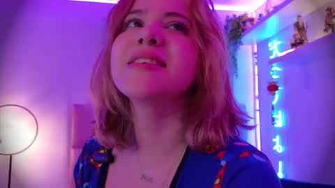 albaandthayron online show from September 18, 12:15 pm