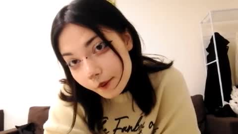 Snapshot of alberthamazierski chatting on October 7, 3:49 pm Im Katrina online show from October 7, 3:49 pm