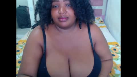 aleeinvein1 online show from June 22, 3:20 pm