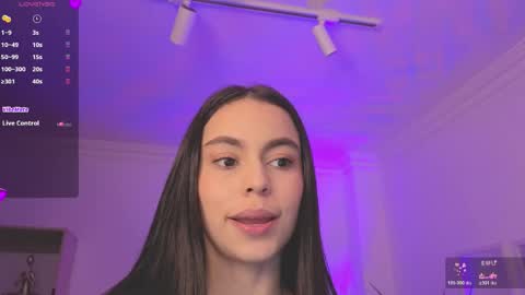 Alejandra online show from April 16, 11:21 am