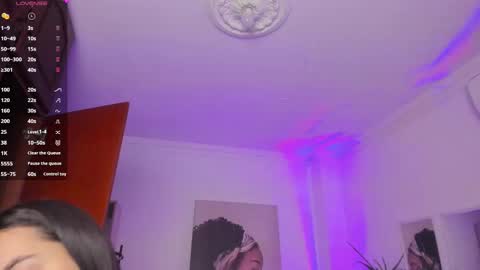 Snapshot of alejaa___ chatting on February 18, 11:22 am Alejandra online show from February 18, 11:22 am