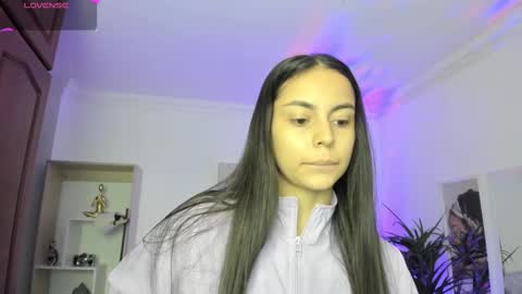 Snapshot of alejaa___ chatting on March 12, 11:20 am Alejandra online show from March 12, 11:20 am