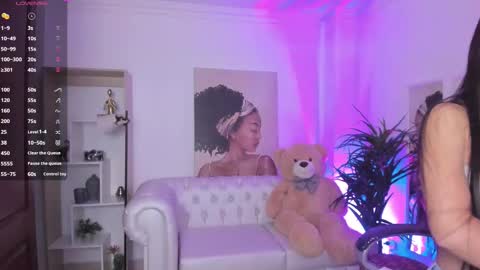 Snapshot of alejaa___ chatting on February 25, 11:32 am Alejandra online show from February 25, 11:32 am