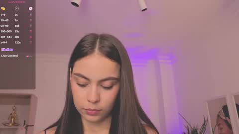 Snapshot of alejaa___ chatting on September 24, 11:42 am Alejandra online show from September 24, 11:42 am